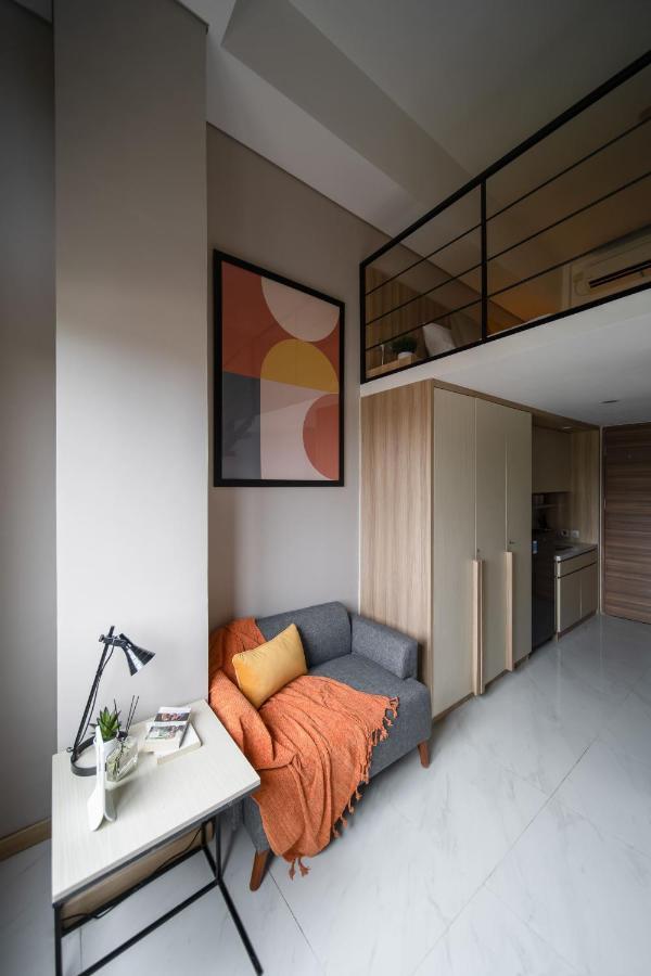 Cove Prima Aparthotel Jakarta Exterior photo